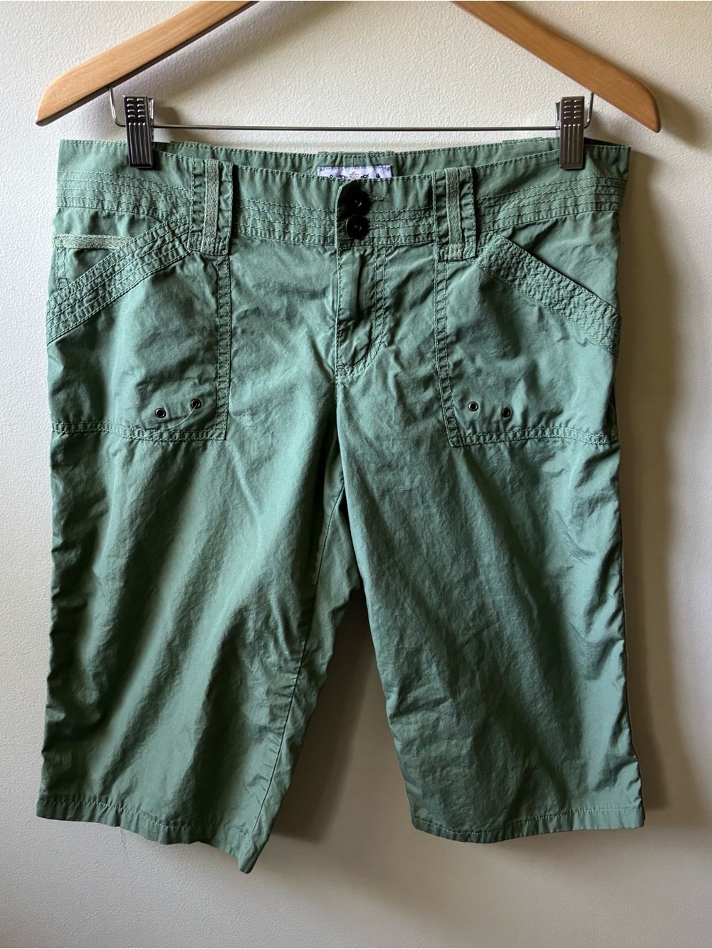 Juicy Couture Green Cargo Capri/Shorts